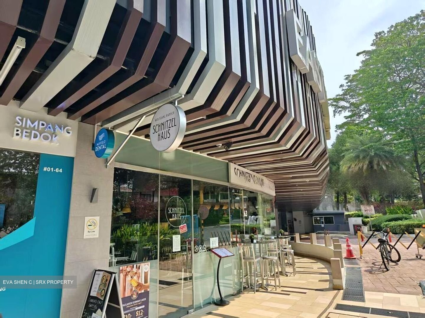 East Village (D16), Retail #456649671